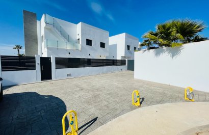 New Build - Villa - Torrevieia - Torrevieja