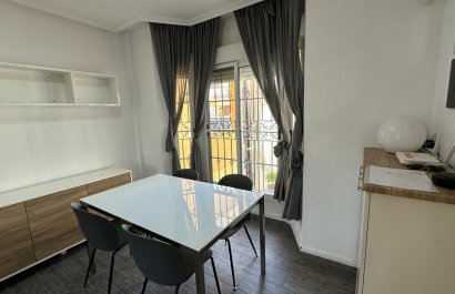 Resale - Townhouse / Duplex / Corner - Guardamar del Segura - El Raso