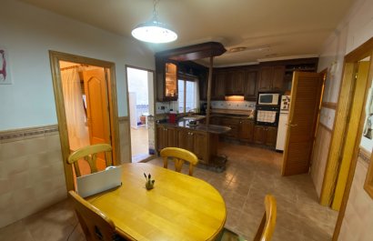 Resale - Townhouse / Duplex / Corner - Sax