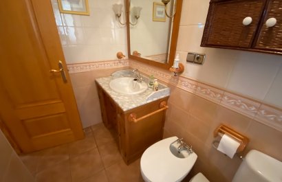 Resale - Townhouse / Duplex / Corner - Sax