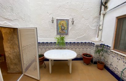 Resale - Townhouse / Duplex / Corner - Sax