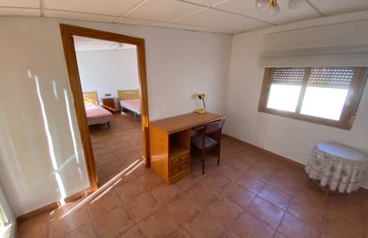 Resale - Townhouse / Duplex / Corner - Sax