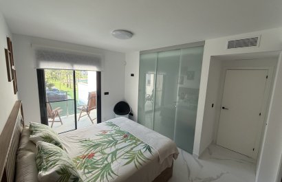 Herverkoop - Appartement / flat - Guardamar del Segura