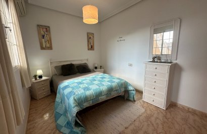 Resale - Villa - Orihuela Costa - Villamartín