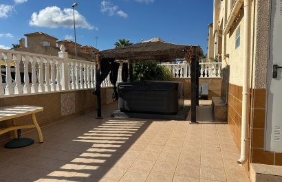 Resale - Villa - Orihuela Costa - Villamartín