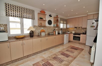 Resale - Villa - Torrevieia - La Siesta