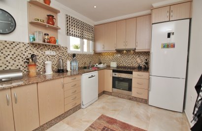 Resale - Villa - Torrevieia - La Siesta