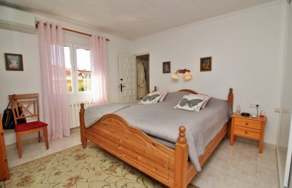 Resale - Villa - Torrevieia - La Siesta