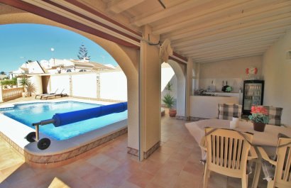 Resale - Villa - Torrevieia - La Siesta