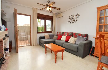 Resale - Townhouse / Duplex / Corner - Villamartín - PAU 8