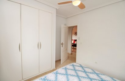 Resale - Townhouse / Duplex / Corner - Villamartín - PAU 8