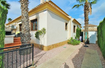 Resale - Townhouse / Duplex / Corner - Villamartín - PAU 8