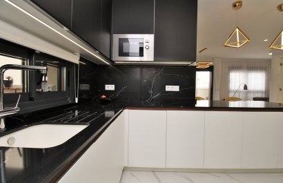 Reventa - Apartamento / piso - San Miguel de Salinas