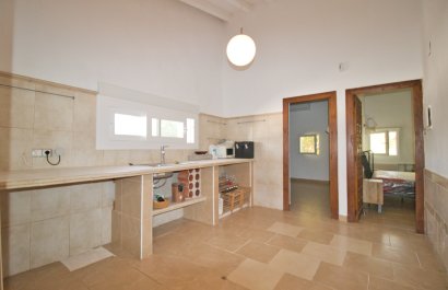 Resale - Country House - Pinoso