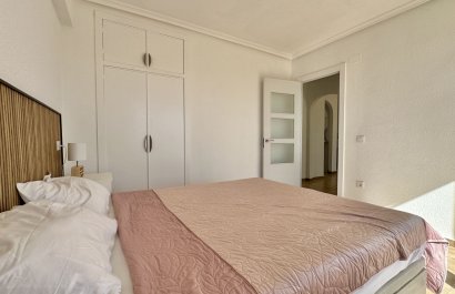 Resale - Apartment / flat - Orihuela Costa - Punta Prima