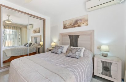 Resale - Townhouse / Duplex / Corner - Torrevieia - Aguas Nuevas