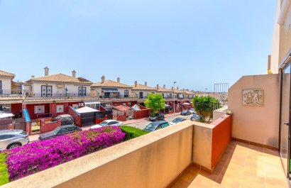 Resale - Townhouse / Duplex / Corner - Torrevieia - Aguas Nuevas