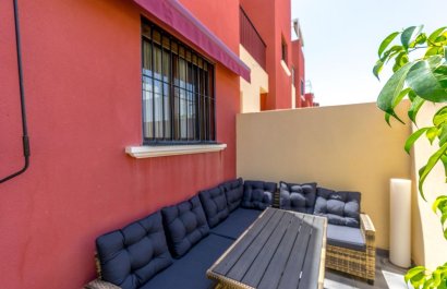 Resale - Townhouse / Duplex / Corner - Torrevieia - Aguas Nuevas