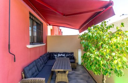 Resale - Townhouse / Duplex / Corner - Torrevieia - Aguas Nuevas