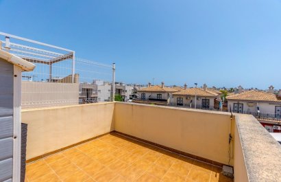 Resale - Townhouse / Duplex / Corner - Torrevieia - Aguas Nuevas