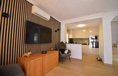 Resale - Villa - Orihuela Costa - Villamartín