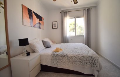 Resale - Villa - Orihuela Costa - Villamartín