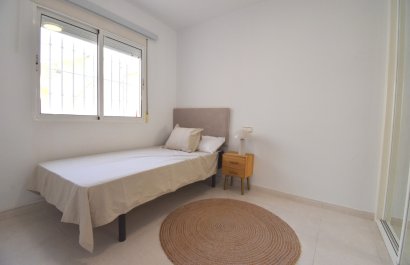 Resale - Apartment / flat - Orihuela Costa - Playa Flamenca
