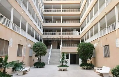 Resale - Apartment / flat - Santa Pola - Gran Playa
