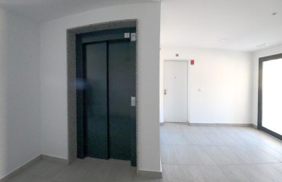 Resale - Apartment / flat - Orihuela Costa - Villamartín