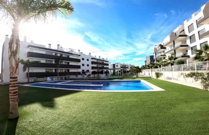 Resale - Apartment / flat - Orihuela Costa - Villamartín
