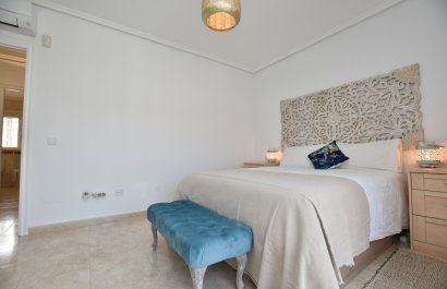 Resale - Townhouse / Duplex / Corner - Ciudad Quesada - Doña Pepa