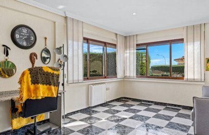 Resale - Villa - Algorfa - Castillo de montemar