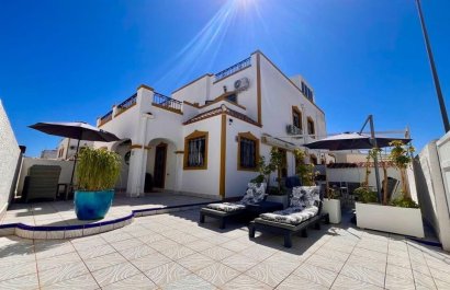 Resale - Townhouse / Duplex / Corner - Entre Naranjos - Vistabella - Entre Naranjos