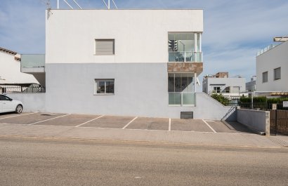 Resale - Apartment / flat - Orihuela Costa - Punta Prima