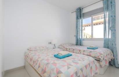 Resale - Apartment / flat - Orihuela Costa - Punta Prima