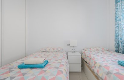 Resale - Apartment / flat - Orihuela Costa - Punta Prima