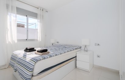 Resale - Apartment / flat - Orihuela Costa - Punta Prima