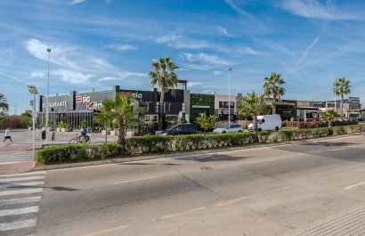 Resale - Apartment / flat - Orihuela Costa - Punta Prima