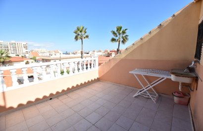 Reventa - Townhouse / Duplex - La Mata