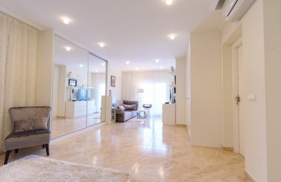 Reventa - Villa - Torrevieia - Los Balcones