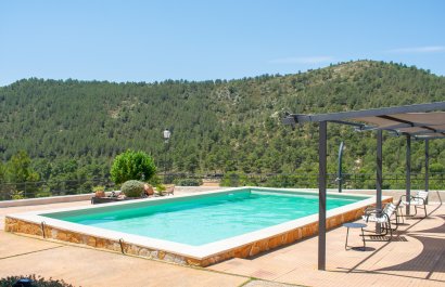 Reventa - Villa - Onil