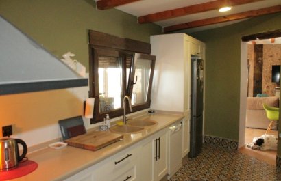 Herverkoop - Villa - Villena