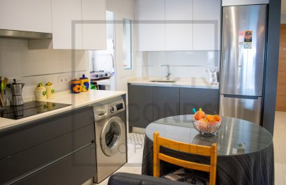 Resale - Apartment / flat - Torrevieia - Playa del Cura