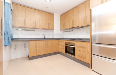 Reventa - Apartamento / piso - Torrevieia - Center