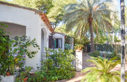 Herverkoop - Villa - Orihuela Costa - Punta Prima