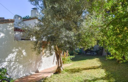 Herverkoop - Villa - Orihuela Costa - Punta Prima