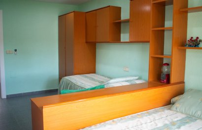 Reventa - Villa - Orihuela Costa - MUY CERCA DE LA PLAYA