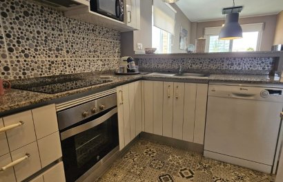 Resale - Apartment / flat - Orihuela Costa - Punta Prima