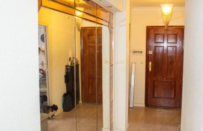 Resale - Apartment / flat - Torrevieia - Torrevieja