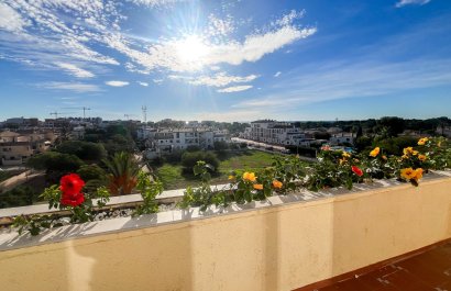 Resale - Apartment / flat - Orihuela Costa - Punta Prima
